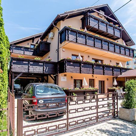 Hotel Három a Kislány Panzió Hévíz Exterior foto